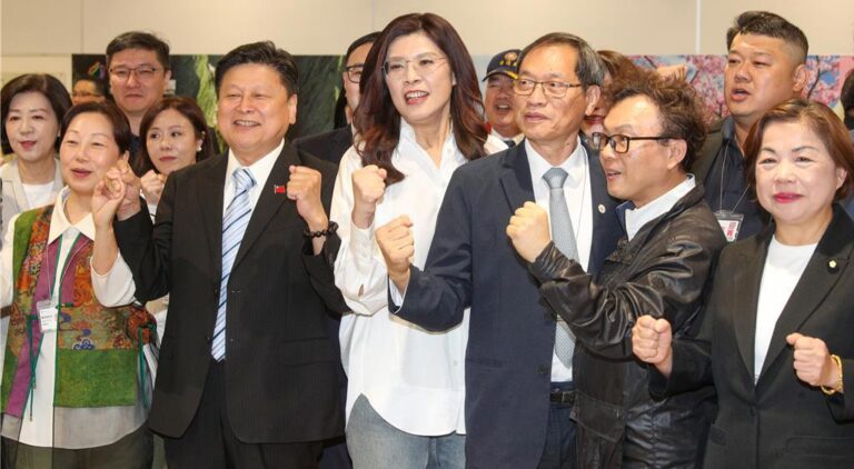 台灣觀察：習鄭會後對台「十大伴手禮」，子彈才剛開始飛 文：張鈞凱（堅料網駐台灣特約撰稿人）